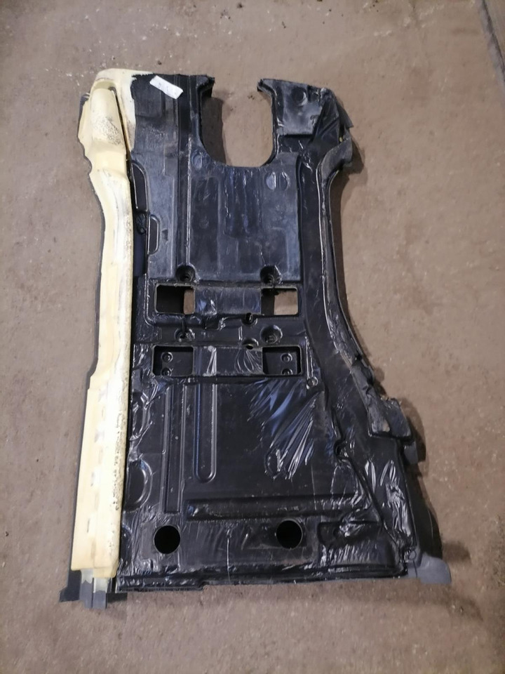 Scania Kummimatt 2013376 - Peça universal por Camião: foto 3 Scania Kummimatt 2013376 - Peça universal por Camião: foto 3