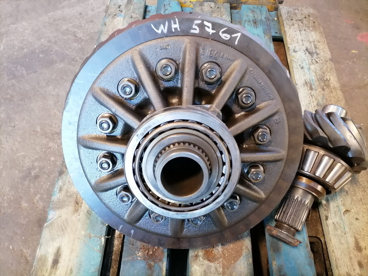 Scania Lõppülekanne R780 2,92 38:13 2135155 - Comando final por Camião: foto 5 Scania Lõppülekanne R780 2,92 38:13 2135155 - Comando final por Camião: foto 5