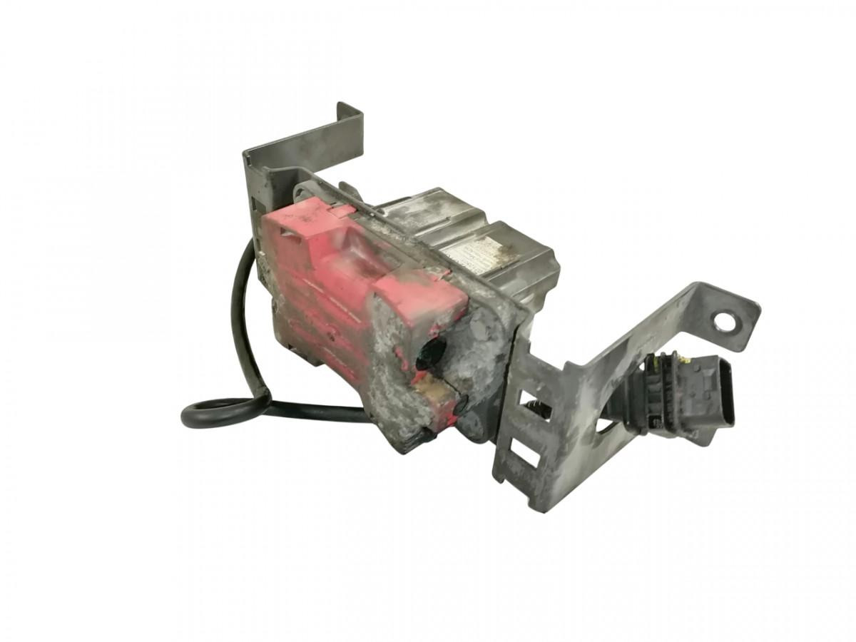 Scania Massilüliti 2742010 - Relé por Camião: foto 1 Scania Massilüliti 2742010 - Relé por Camião: foto 1