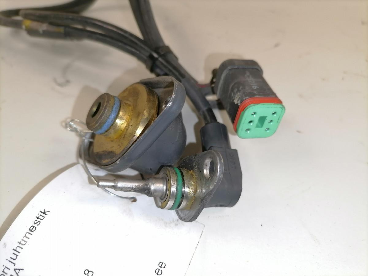 Scania Mootori juhtmestik 2414320 - Peça universal por Camião: foto 2 Scania Mootori juhtmestik 2414320 - Peça universal por Camião: foto 2