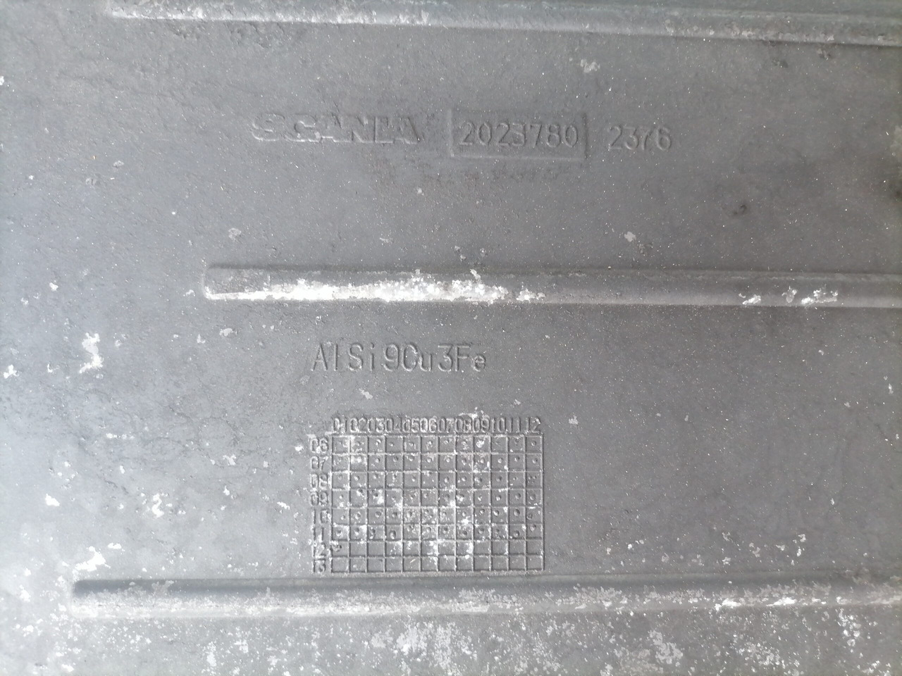 Scania Oil sump 2023780 - Cárter de óleo por Camião: foto 3 Scania Oil sump 2023780 - Cárter de óleo por Camião: foto 3