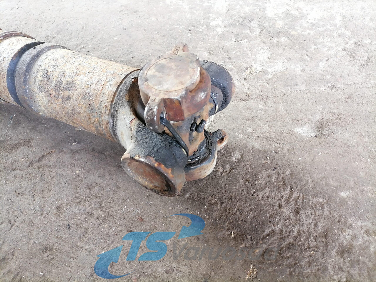 Scania Propeller shaft 1758616 - Veio de transmissão por Camião: foto 2 Scania Propeller shaft 1758616 - Veio de transmissão por Camião: foto 2
