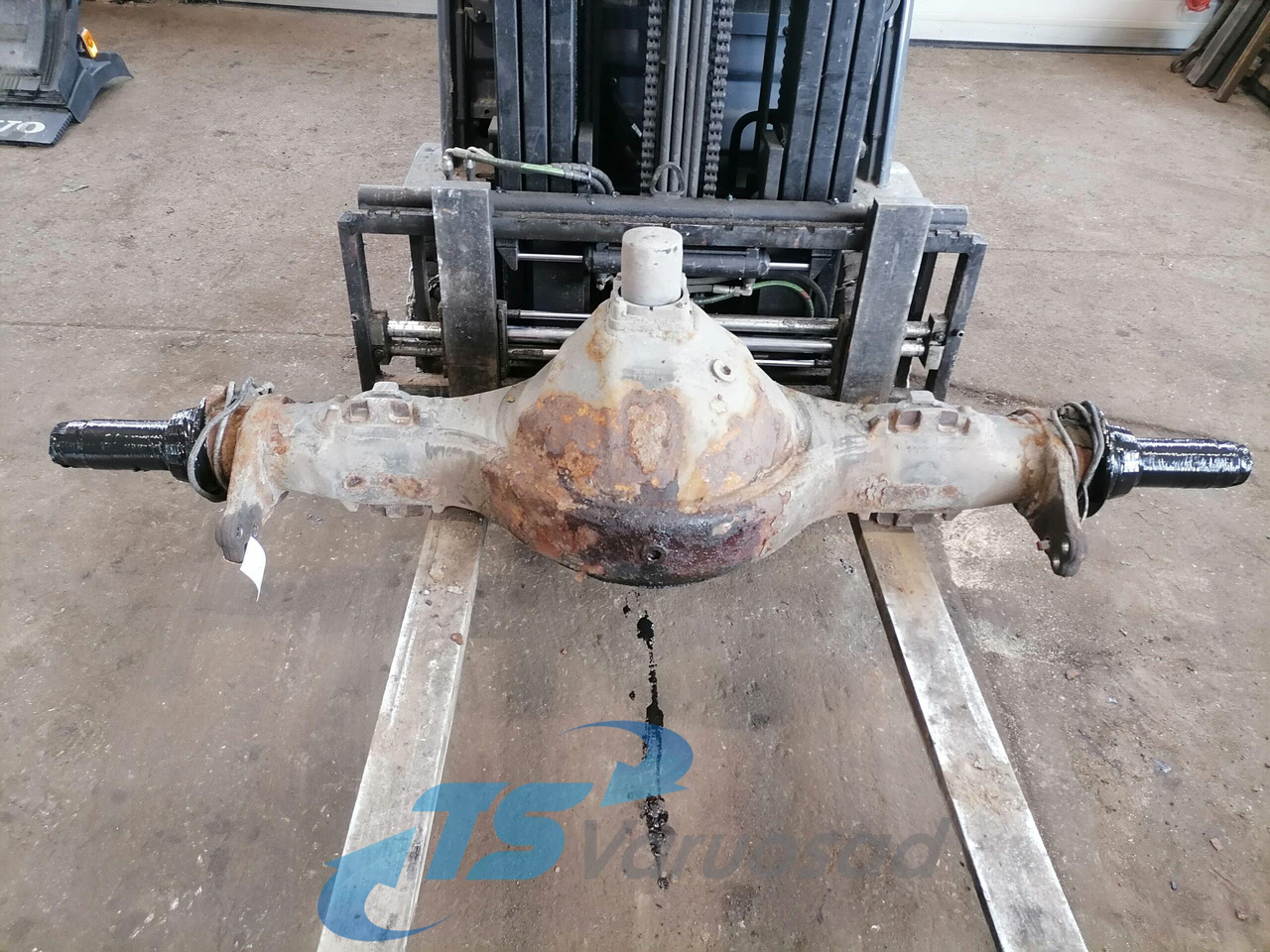 Scania Rear axel housing 1733934 - Eixo e peças por Camião: foto 2 Scania Rear axel housing 1733934 - Eixo e peças por Camião: foto 2