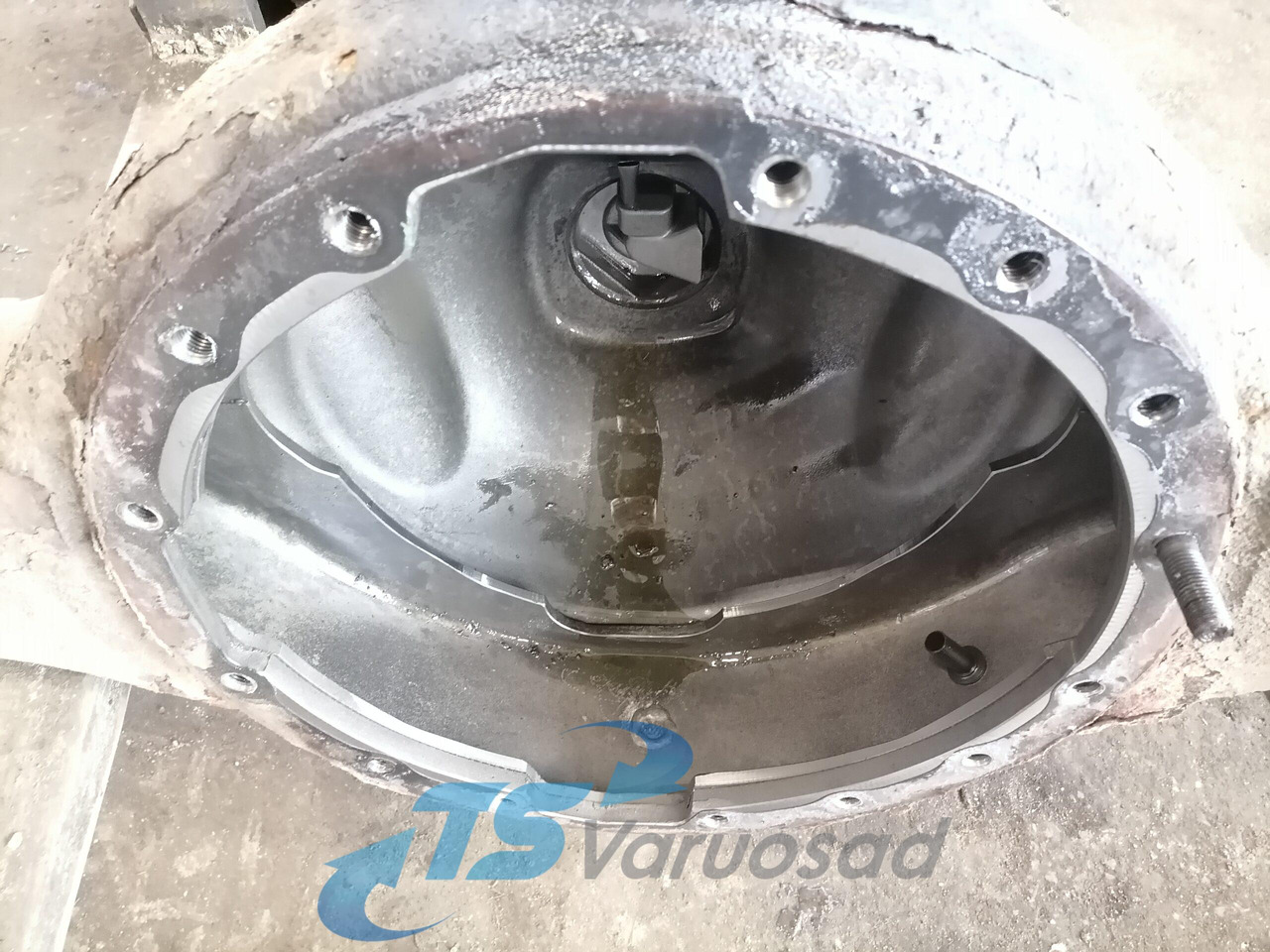 Scania Rear axel housing 1733934 - Eixo e peças por Camião: foto 3 Scania Rear axel housing 1733934 - Eixo e peças por Camião: foto 3