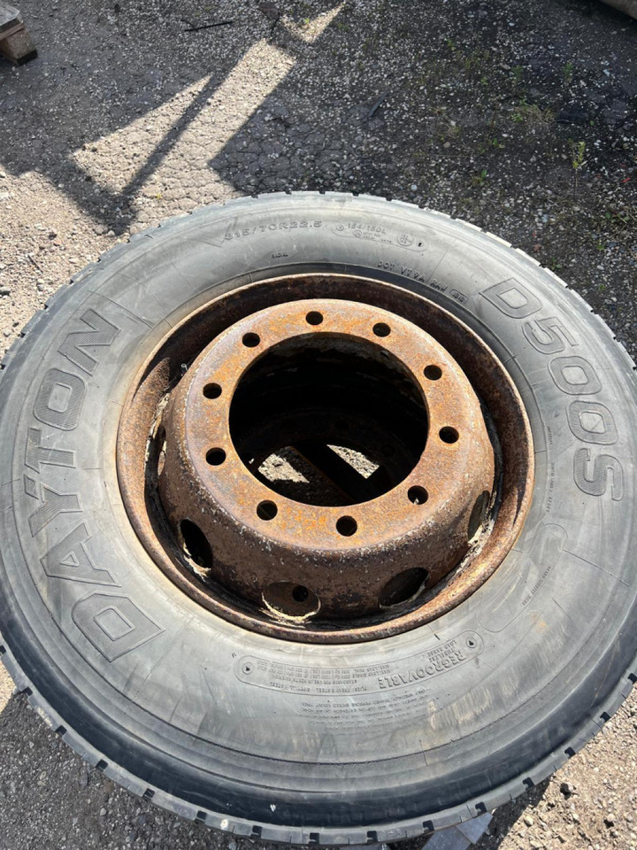 Scania Rehvid + veljed 315/70R22.5 31570R225 - Jantes e pneus por Camião: foto 3 Scania Rehvid + veljed 315/70R22.5 31570R225 - Jantes e pneus por Camião: foto 3