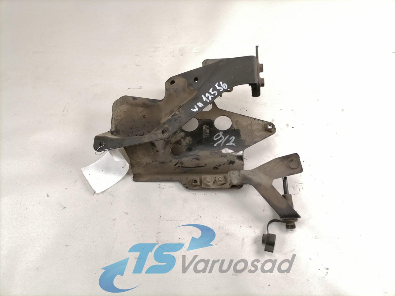Scania Roolisüsteemi õlimahuti kandur 1446713 - Mangueira de direção por Camião: foto 1 Scania Roolisüsteemi õlimahuti kandur 1446713 - Mangueira de direção por Camião: foto 1