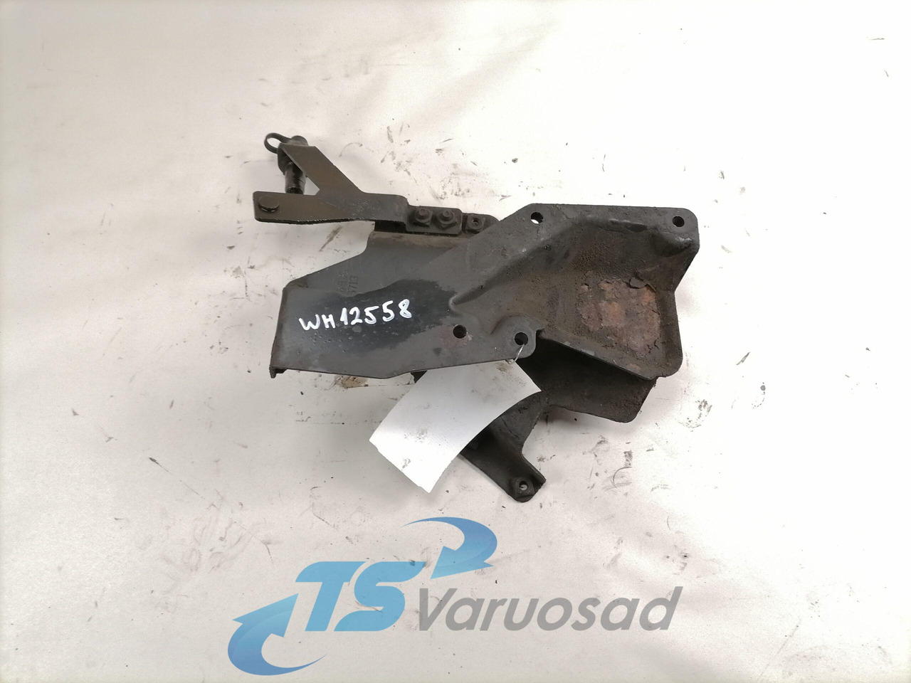 Scania Roolisüsteemi õlimahuti kandur 1446713 - Mangueira de direção por Camião: foto 1 Scania Roolisüsteemi õlimahuti kandur 1446713 - Mangueira de direção por Camião: foto 1