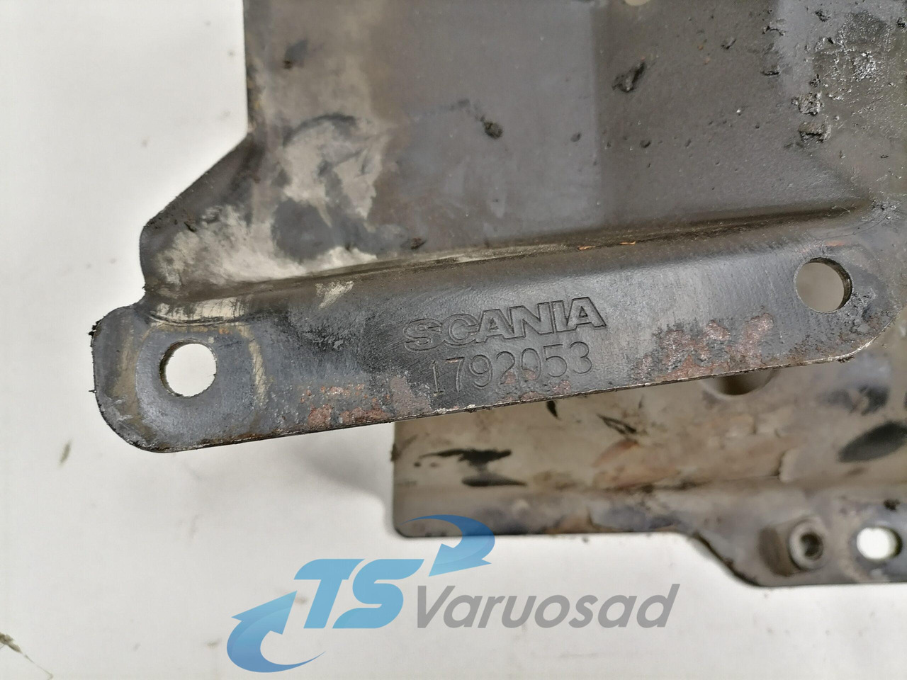 Scania Roolisüsteemi õlimahuti kandur 1792053 - Mangueira de direção por Camião: foto 3 Scania Roolisüsteemi õlimahuti kandur 1792053 - Mangueira de direção por Camião: foto 3