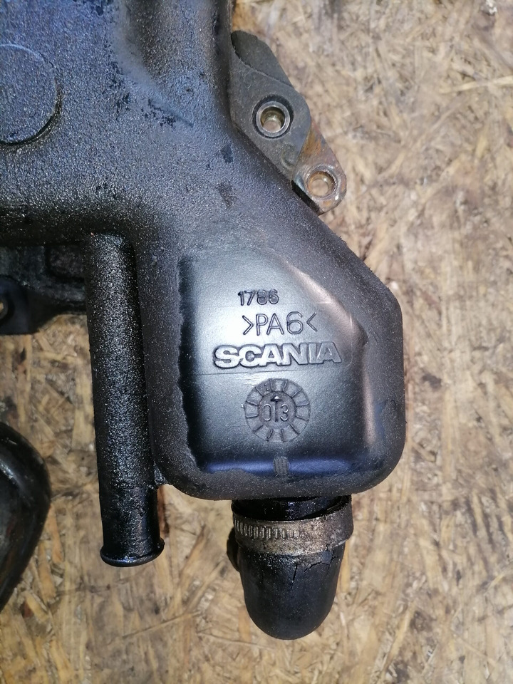 Scania Scania steering oil tank 1461351 - Mangueira de direção por Camião: foto 3 Scania Scania steering oil tank 1461351 - Mangueira de direção por Camião: foto 3
