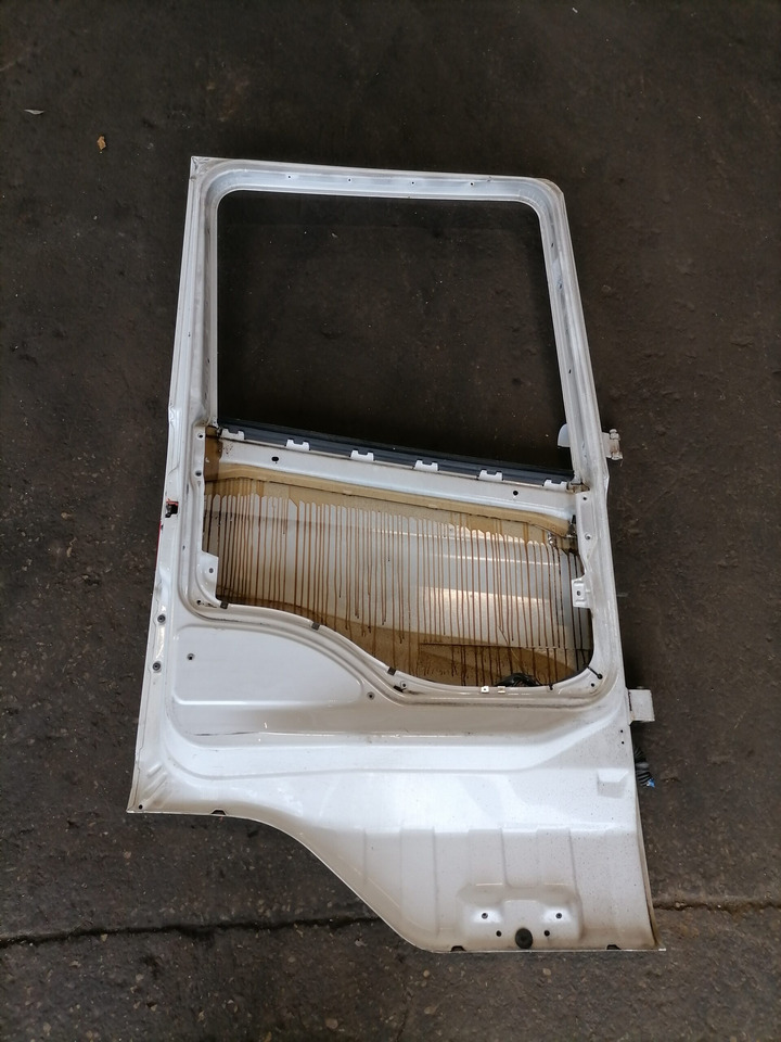 Scania Scania uks, vasak 1476534 - Porta e peças por Camião: foto 3 Scania Scania uks, vasak 1476534 - Porta e peças por Camião: foto 3