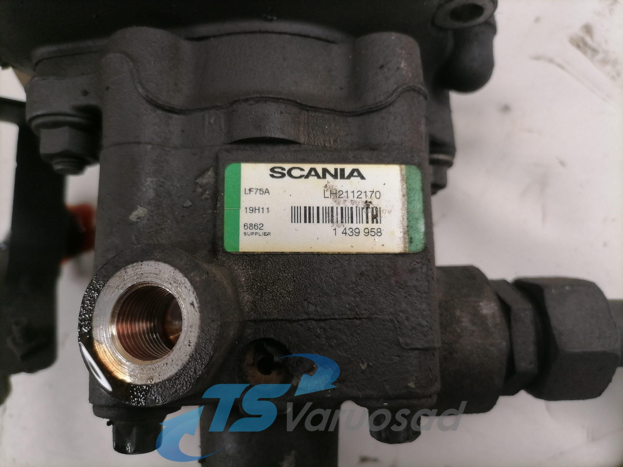 Scania Steering hydraulic pump 1439958 - Bomba de direção por Camião: foto 2 Scania Steering hydraulic pump 1439958 - Bomba de direção por Camião: foto 2