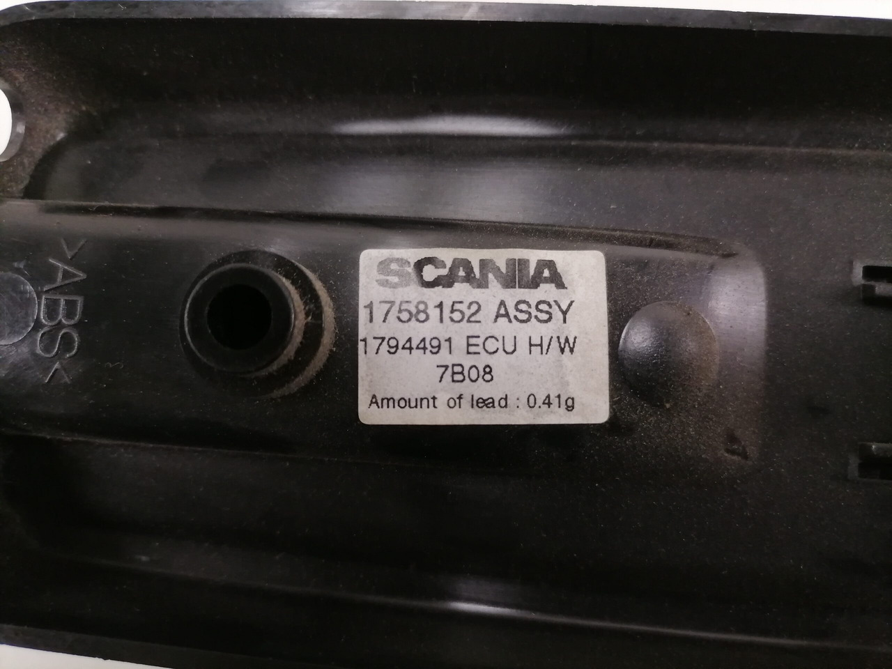 Scania Switch, heater 1758152 - Aquecimento/ Ventilação por Camião: foto 3 Scania Switch, heater 1758152 - Aquecimento/ Ventilação por Camião: foto 3