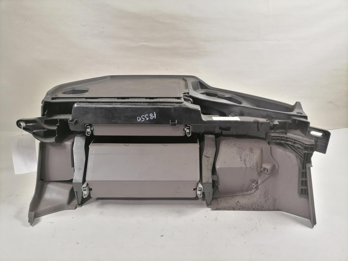 Scania Tool box 2901429 - Peça universal por Camião: foto 2 Scania Tool box 2901429 - Peça universal por Camião: foto 2