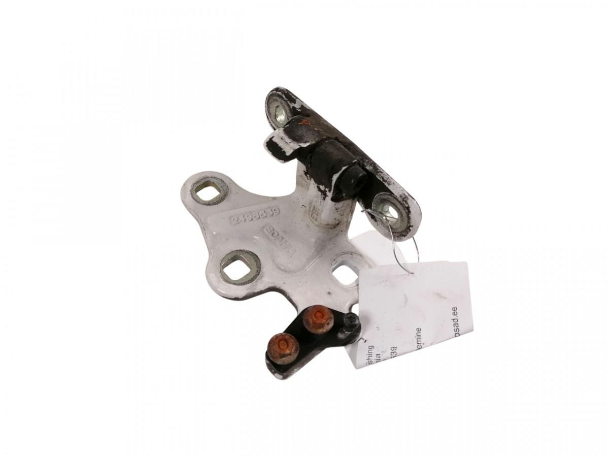 Scania Ukeshing 2498539 - Porta e peças por Camião: foto 1 Scania Ukeshing 2498539 - Porta e peças por Camião: foto 1