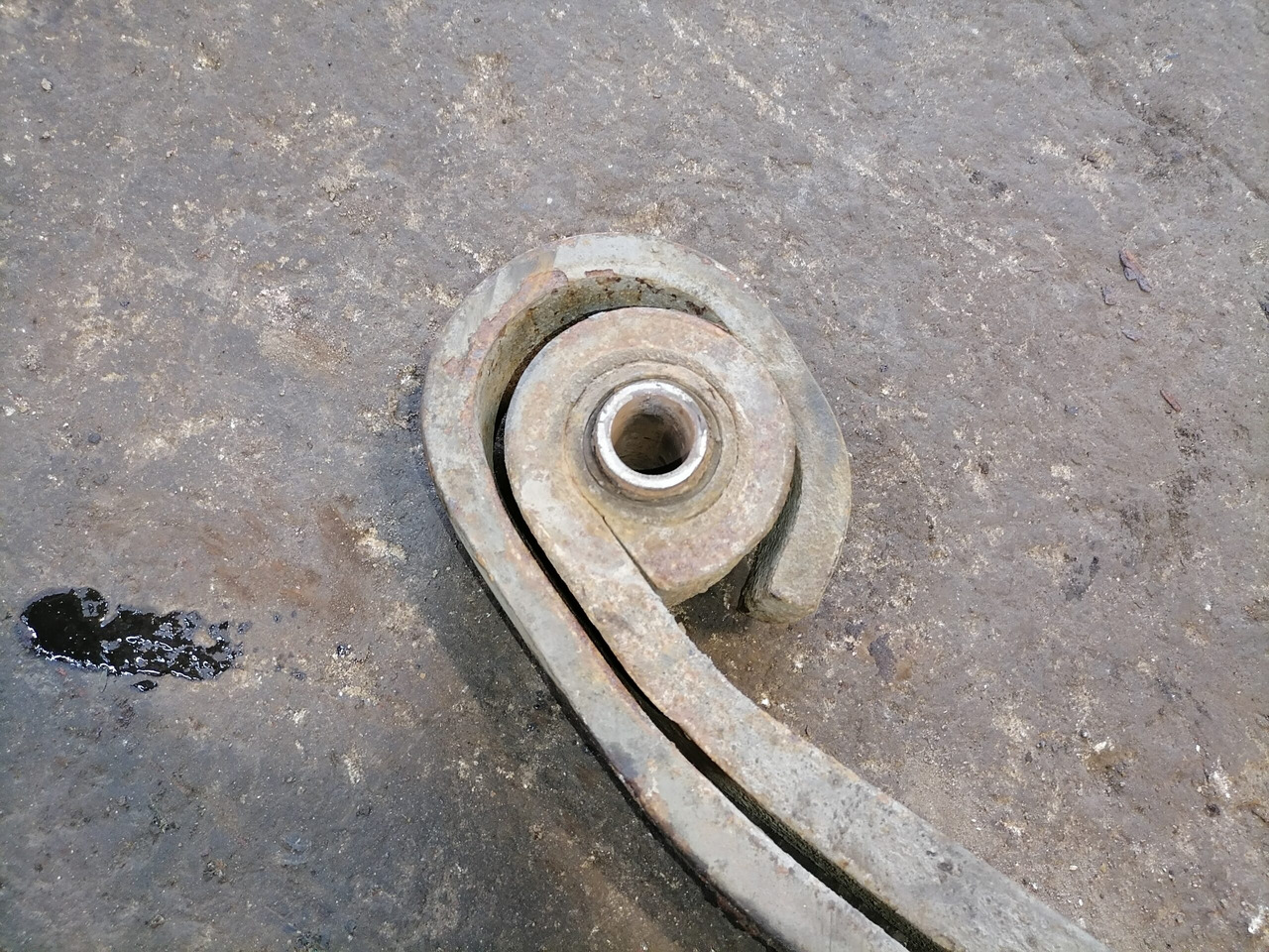 Scania Vedrupakk, parem 1425510 - Suspensão de molas/ Suspensão de lâminas por Camião: foto 3 Scania Vedrupakk, parem 1425510 - Suspensão de molas/ Suspensão de lâminas por Camião: foto 3