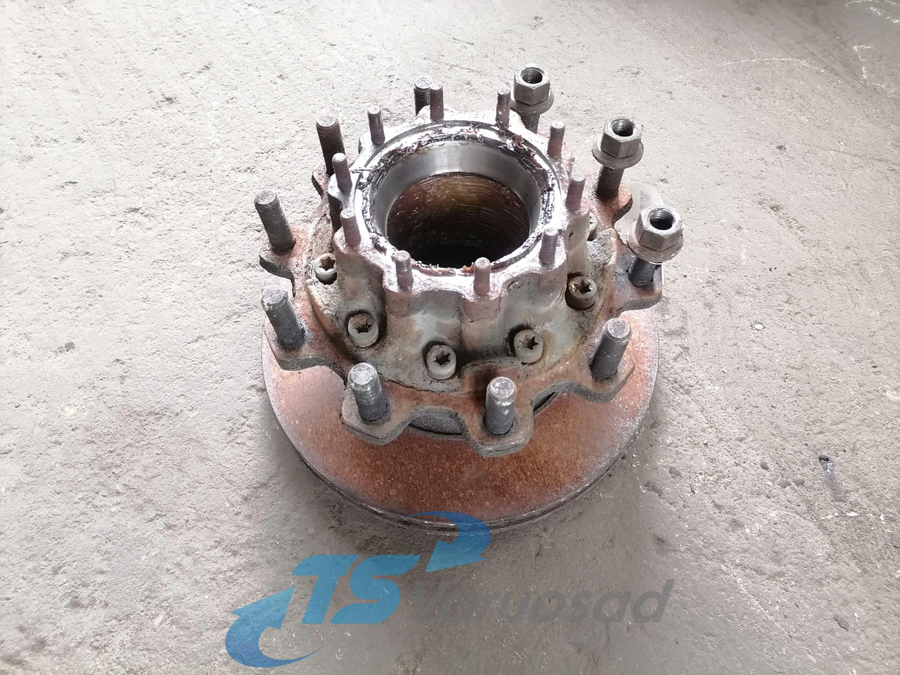 Scania Wheel hub 2290542 - Cubo de roda por Camião: foto 1 Scania Wheel hub 2290542 - Cubo de roda por Camião: foto 1