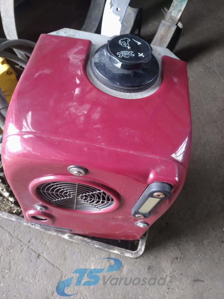 Universaalne Hydrulic oil cooler 8013015000-2 - Tanque hidráulico por Camião: foto 4 Universaalne Hydrulic oil cooler 8013015000-2 - Tanque hidráulico por Camião: foto 4
