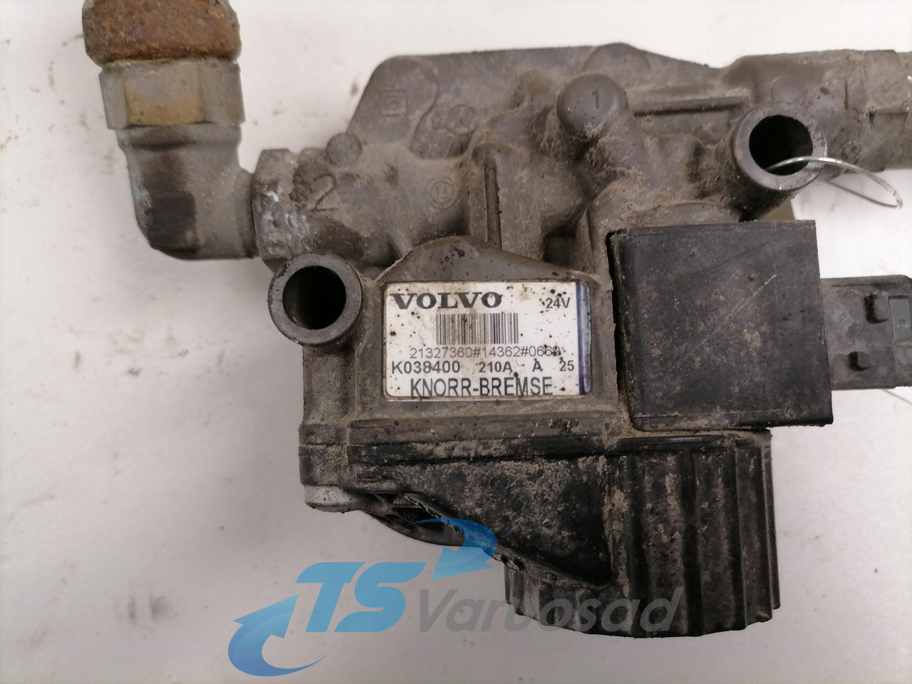 Volvo ABS brake valve 21327360 - Válvula de freio por Camião: foto 3 Volvo ABS brake valve 21327360 - Válvula de freio por Camião: foto 3