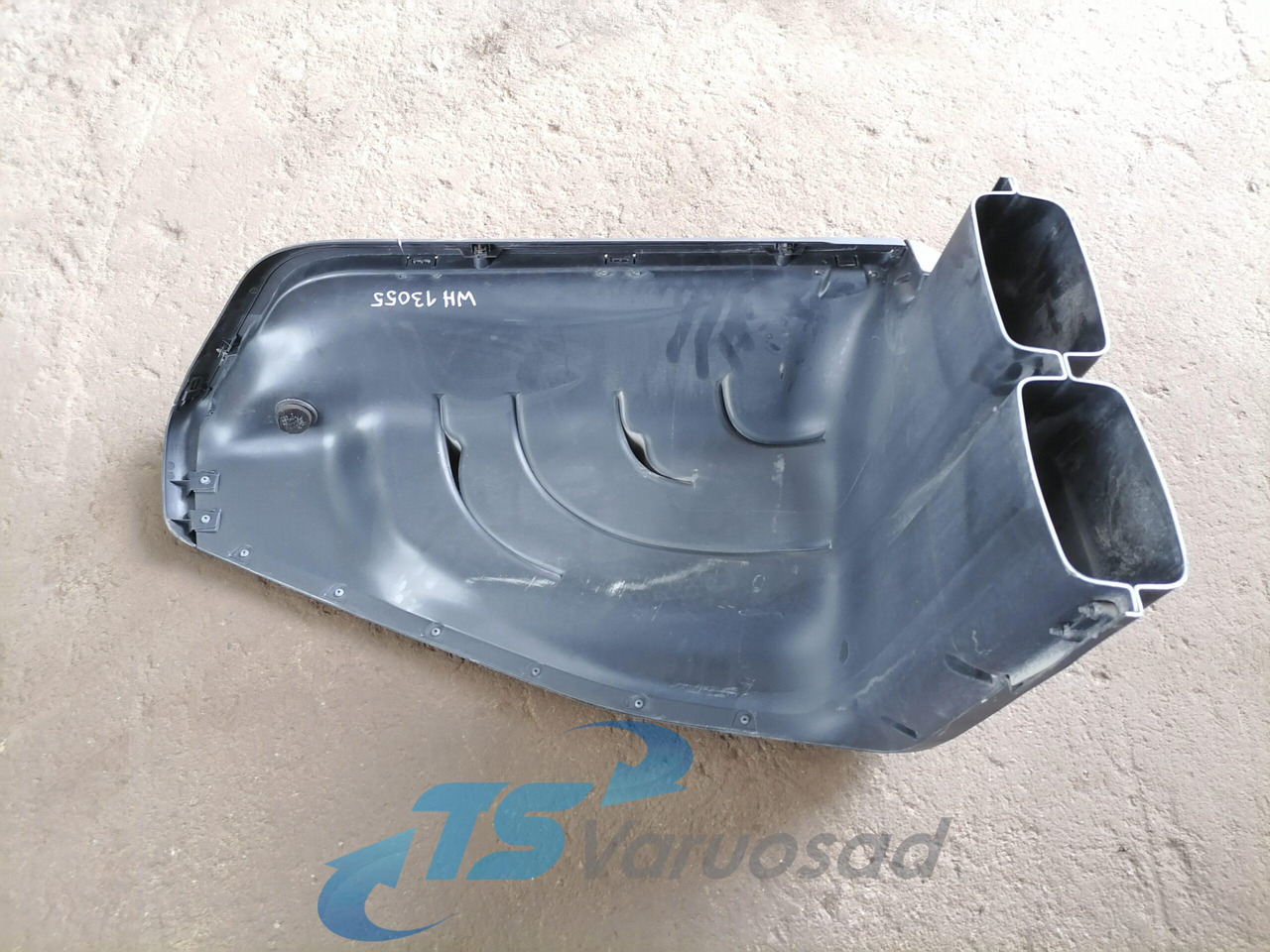 Volvo Air intake 21464731 - Sistema de admissão de ar por Camião: foto 2 Volvo Air intake 21464731 - Sistema de admissão de ar por Camião: foto 2