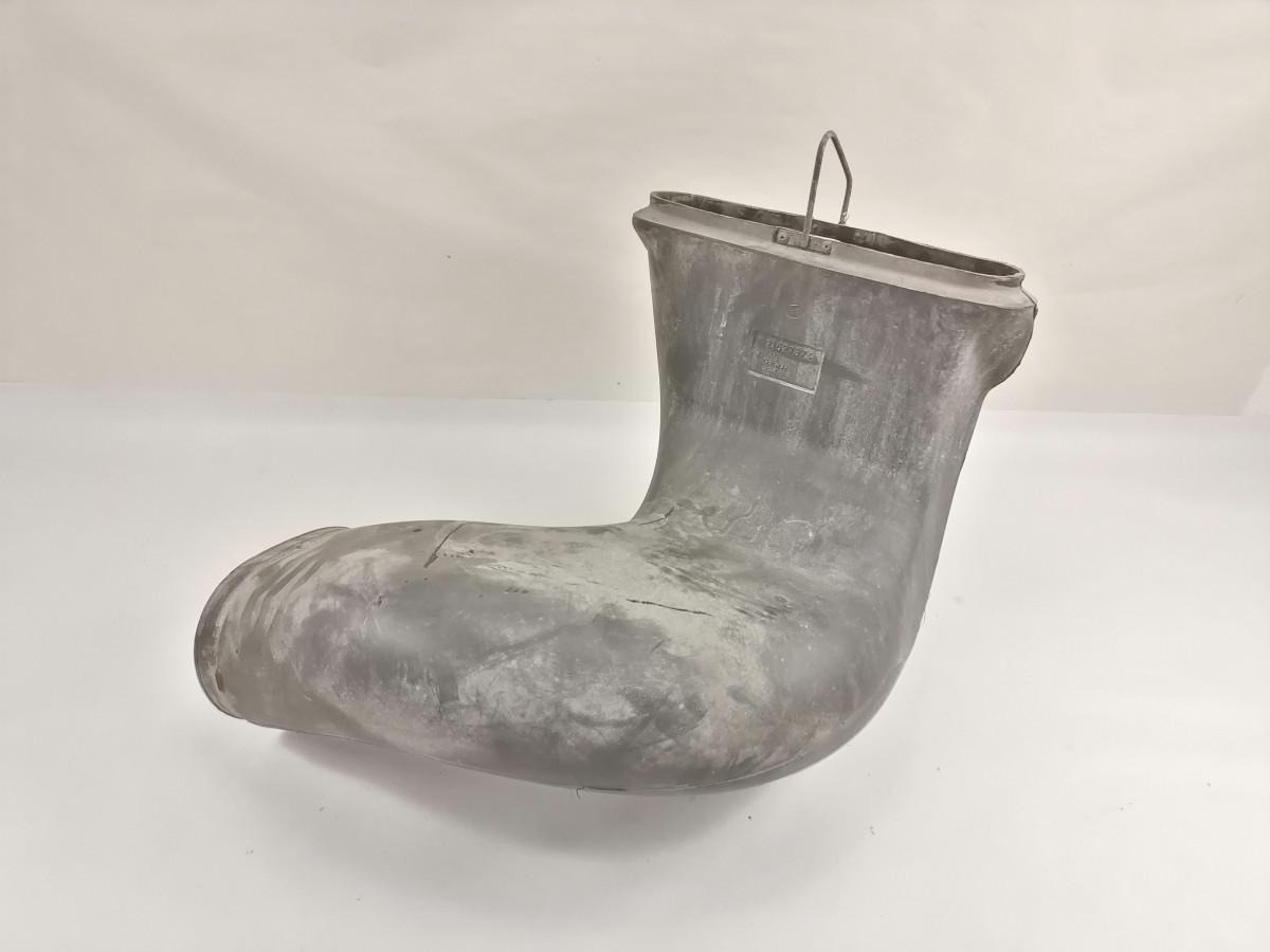 Volvo Air intake 21627374 - Sistema de admissão de ar por Camião: foto 2 Volvo Air intake 21627374 - Sistema de admissão de ar por Camião: foto 2