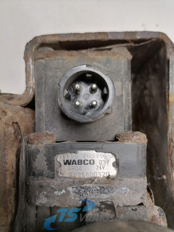 Volvo Air suspension control valve, ECAS 20514449 - Válvula de freio por Camião: foto 2 Volvo Air suspension control valve, ECAS 20514449 - Válvula de freio por Camião: foto 2