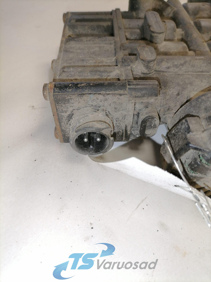 Volvo Air suspension control valve, ECAS 21083657 - Válvula de freio por Camião: foto 4 Volvo Air suspension control valve, ECAS 21083657 - Válvula de freio por Camião: foto 4
