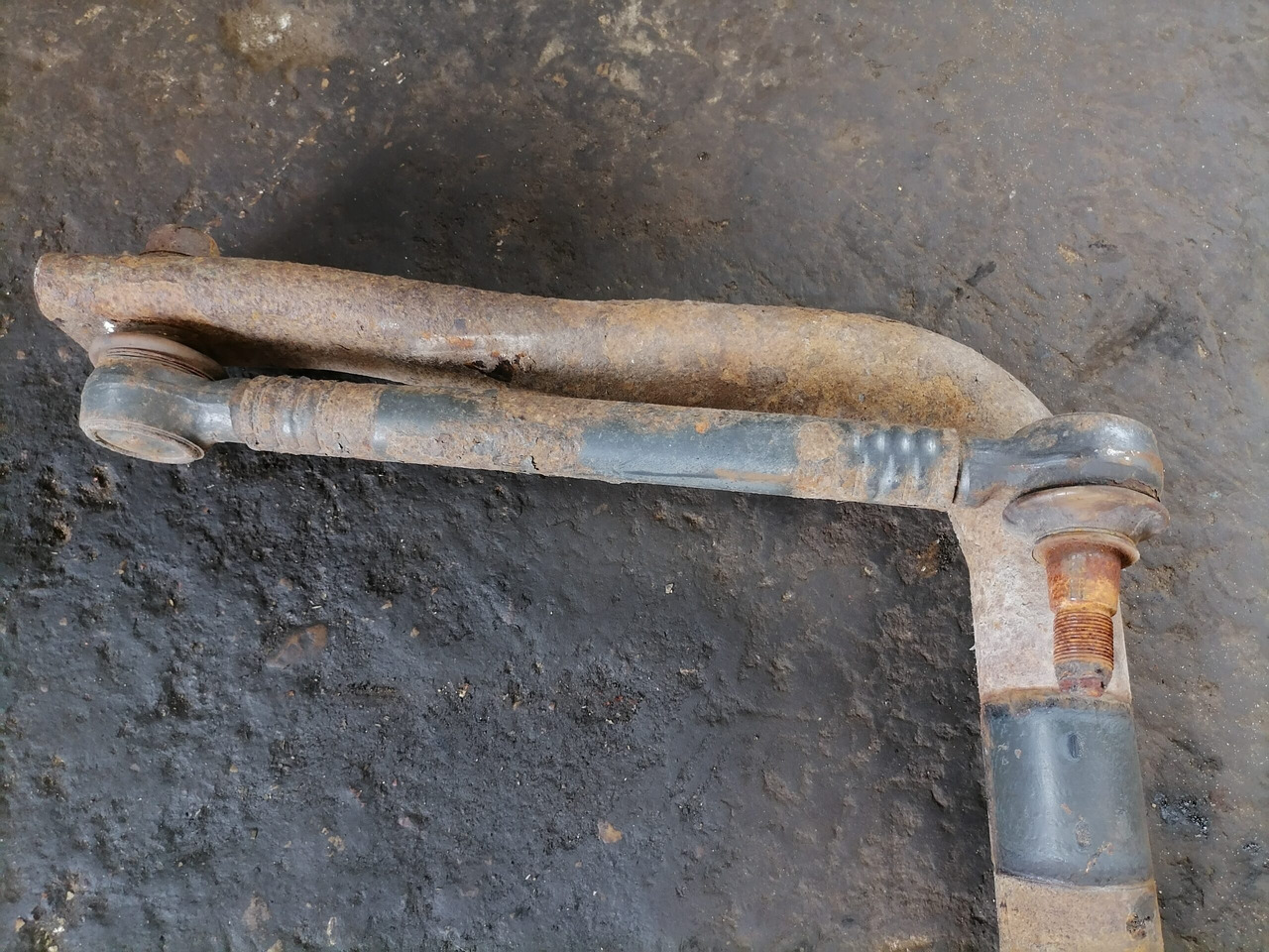 Volvo Anti-roll bar 20443075 - Barra estabilizadora por Camião: foto 3 Volvo Anti-roll bar 20443075 - Barra estabilizadora por Camião: foto 3