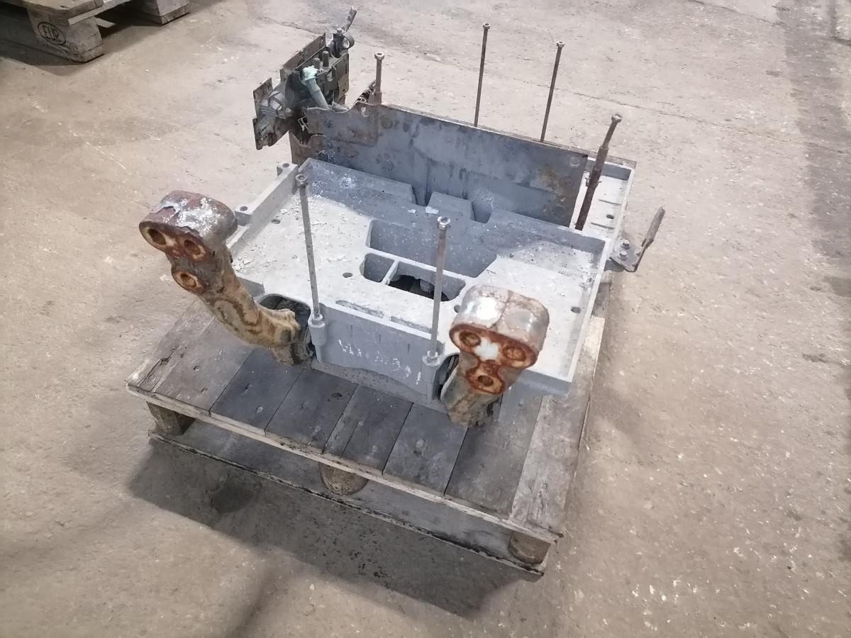 Volvo Battery box 22003951 - Bateria automotiva por Camião: foto 4 Volvo Battery box 22003951 - Bateria automotiva por Camião: foto 4