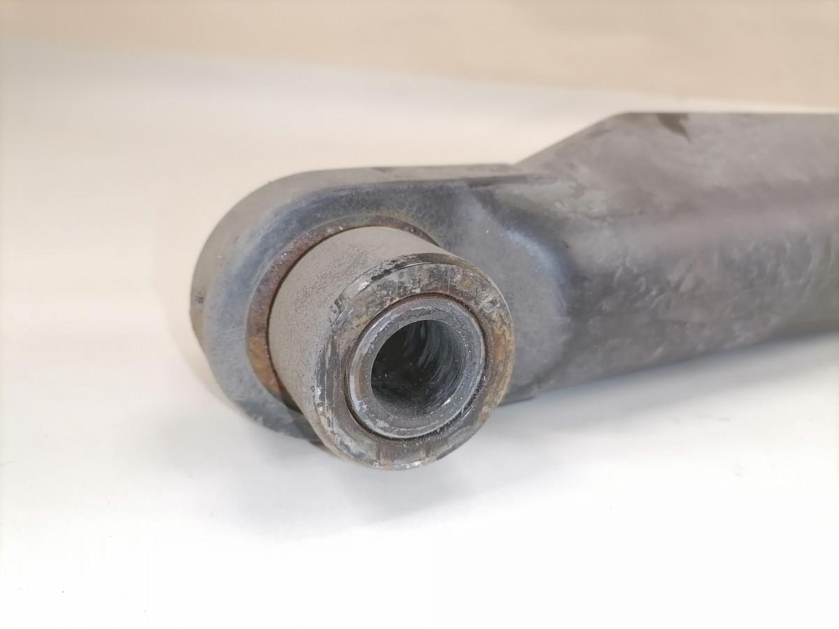 Volvo Cab tilting cylinder 22070283 - Suspensão da cabina por Camião: foto 2 Volvo Cab tilting cylinder 22070283 - Suspensão da cabina por Camião: foto 2