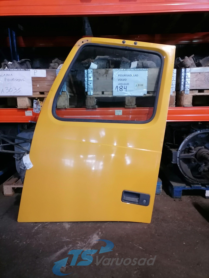 Volvo Door 20360542 - Porta e peças por Camião: foto 1 Volvo Door 20360542 - Porta e peças por Camião: foto 1