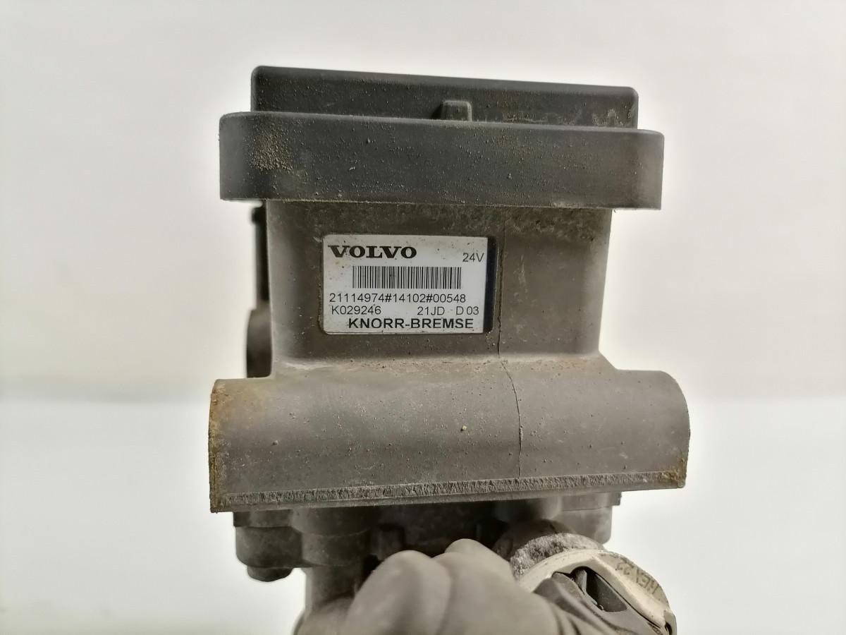 Volvo EBS brake valve 21114974 - Válvula de freio por Camião: foto 5 Volvo EBS brake valve 21114974 - Válvula de freio por Camião: foto 5