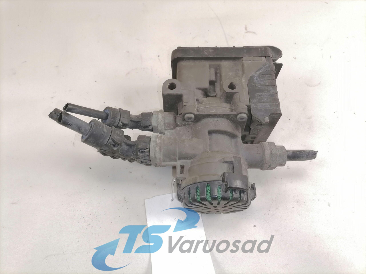 Volvo EBS brake valve 22225550 - Válvula de freio por Camião: foto 2 Volvo EBS brake valve 22225550 - Válvula de freio por Camião: foto 2