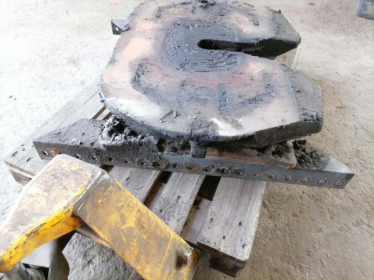 Quinta-roda por Camião Volvo Fifht wheel 21587520: foto 6