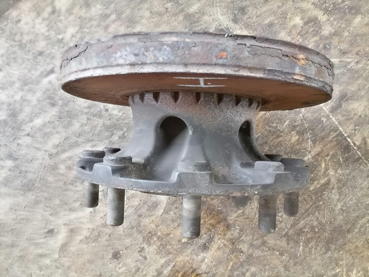 Volvo First wheel hub 21022433 - Cubo de roda por Camião: foto 4 Volvo First wheel hub 21022433 - Cubo de roda por Camião: foto 4