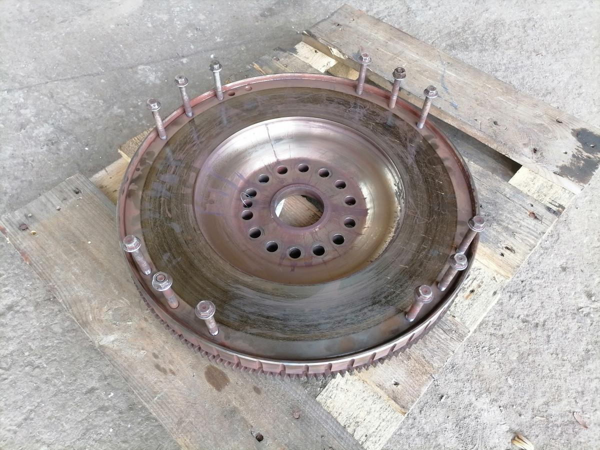 Volvo Flywheel 21630898 - Peça universal por Camião: foto 3 Volvo Flywheel 21630898 - Peça universal por Camião: foto 3