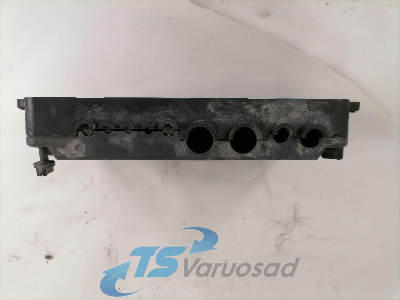 Volvo Fuse box 21717590 - Fusível por Camião: foto 5 Volvo Fuse box 21717590 - Fusível por Camião: foto 5