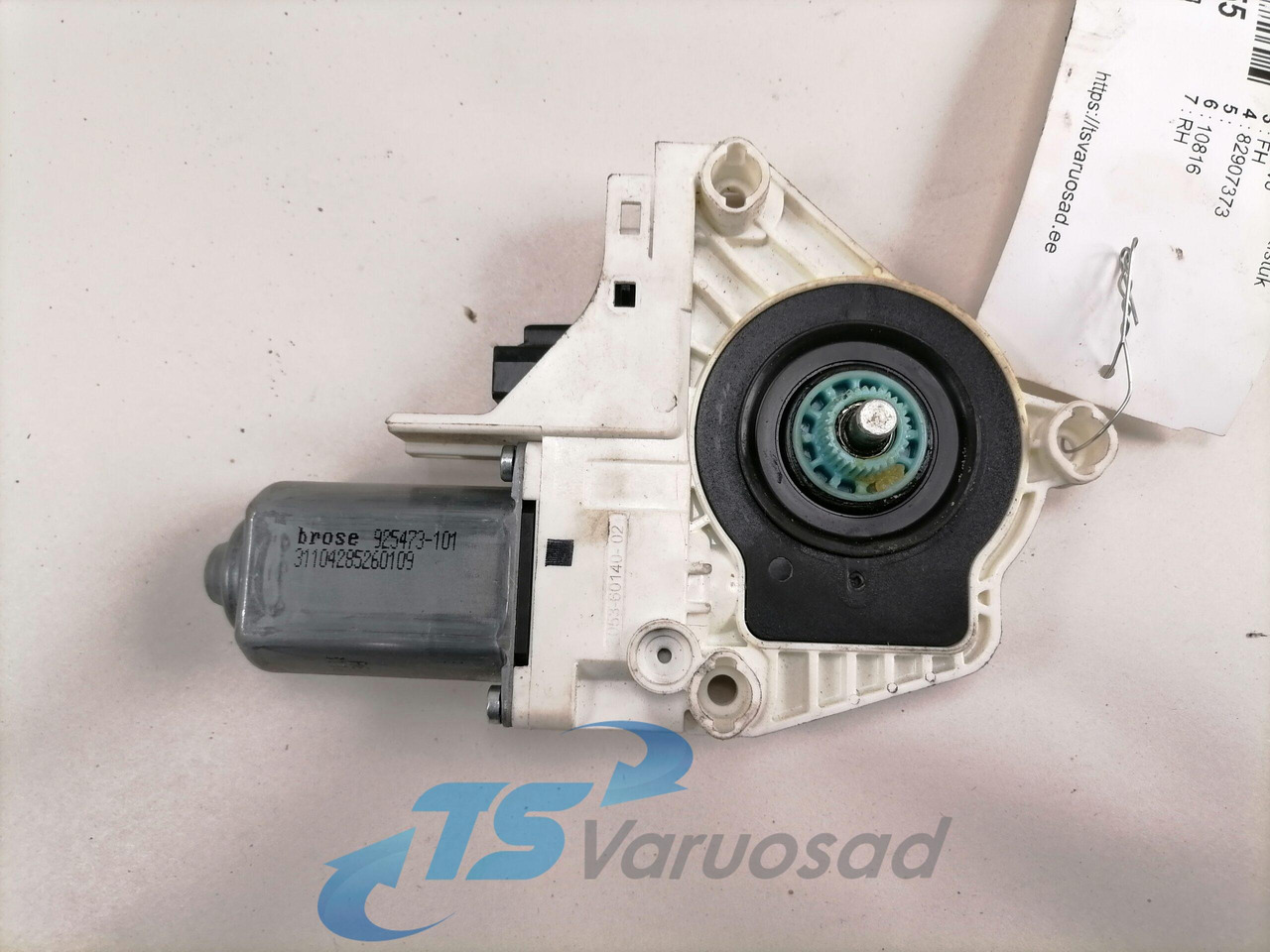 Volvo Glass lift 82907373 - Vidro e peças por Camião: foto 4 Volvo Glass lift 82907373 - Vidro e peças por Camião: foto 4