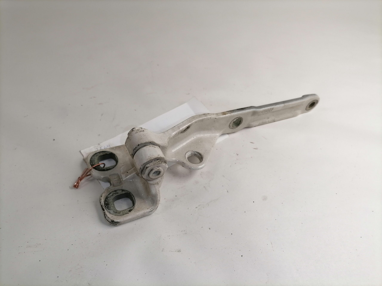 Volvo Iluvõre kandurhing 82320177 - Grade radiador por Camião: foto 5 Volvo Iluvõre kandurhing 82320177 - Grade radiador por Camião: foto 5