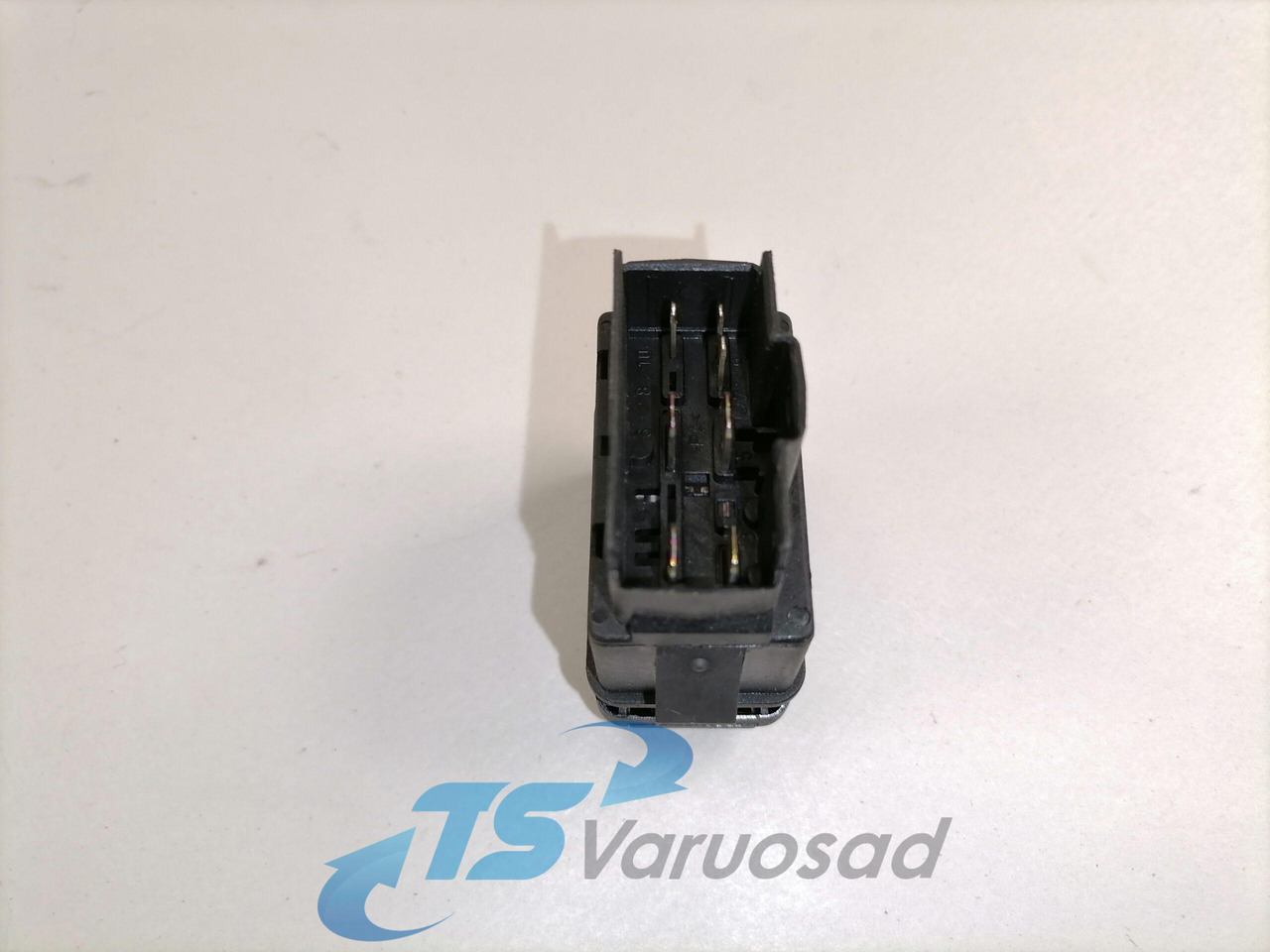 Volvo Lüliti, differentsiaalilukk 8157759 - Cabine por Camião: foto 2 Volvo Lüliti, differentsiaalilukk 8157759 - Cabine por Camião: foto 2