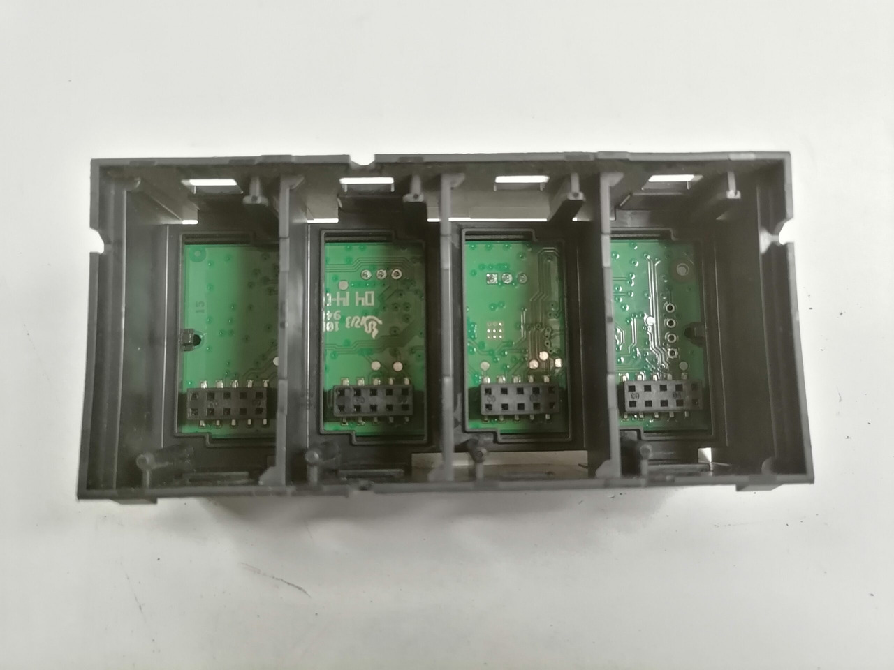 Volvo Lülitite moodul 22026373 - Cabine por Camião: foto 2 Volvo Lülitite moodul 22026373 - Cabine por Camião: foto 2