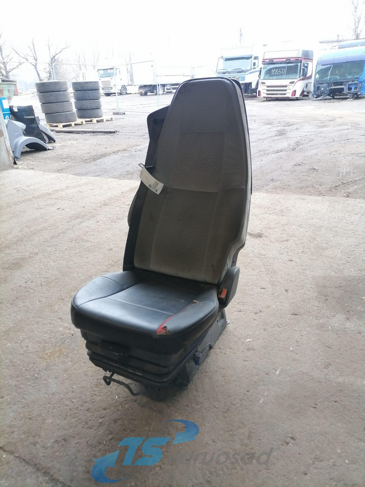 Volvo Passenger seat - Banco por Camião: foto 1 Volvo Passenger seat - Banco por Camião: foto 1