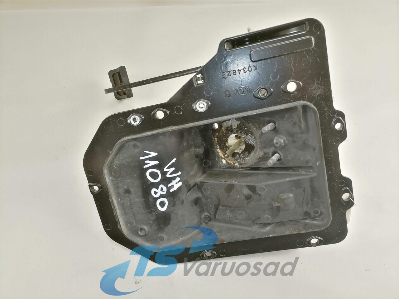 Volvo Pedaalide kandur 82424669 - Sistema de combustível por Camião: foto 2 Volvo Pedaalide kandur 82424669 - Sistema de combustível por Camião: foto 2
