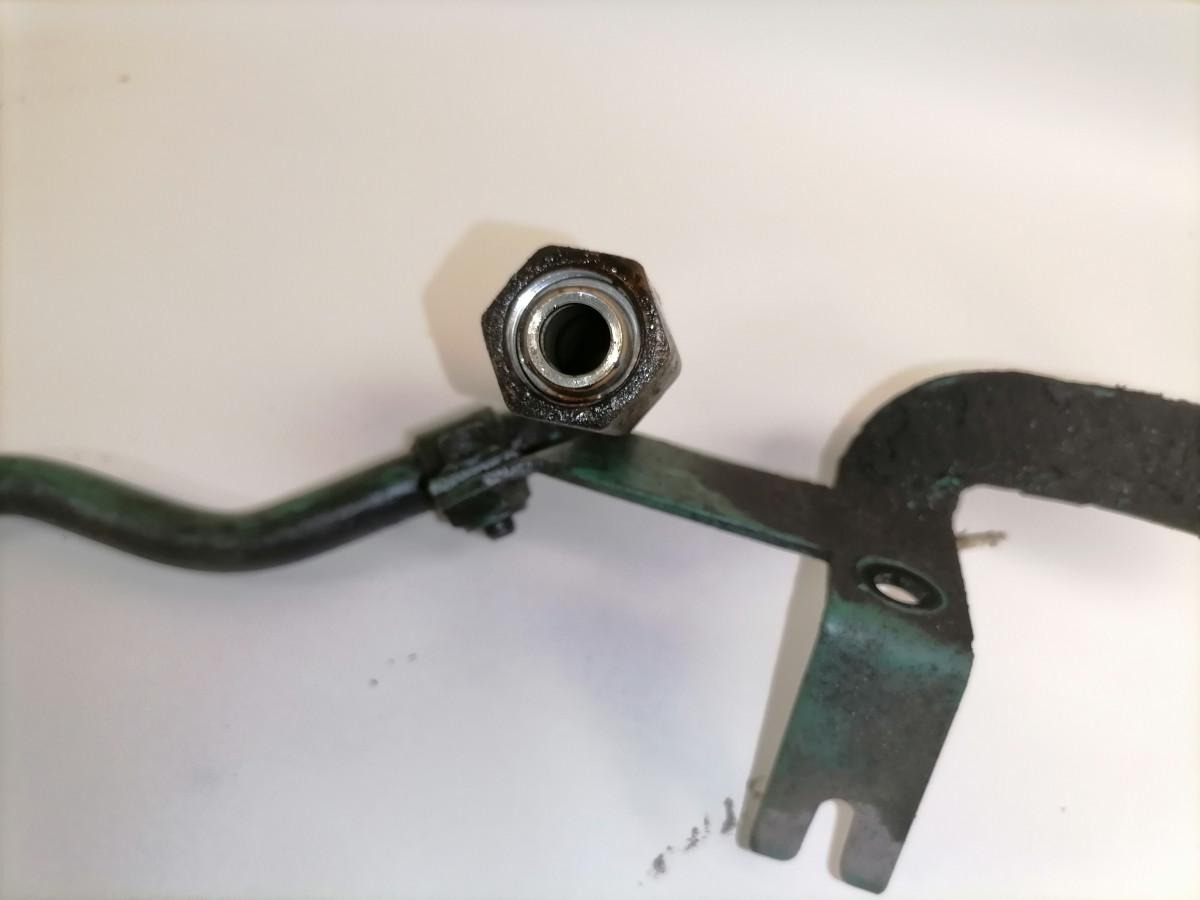 Volvo Roolisüsteemi õlitoru 22202604 - Mangueira de direção por Camião: foto 3 Volvo Roolisüsteemi õlitoru 22202604 - Mangueira de direção por Camião: foto 3