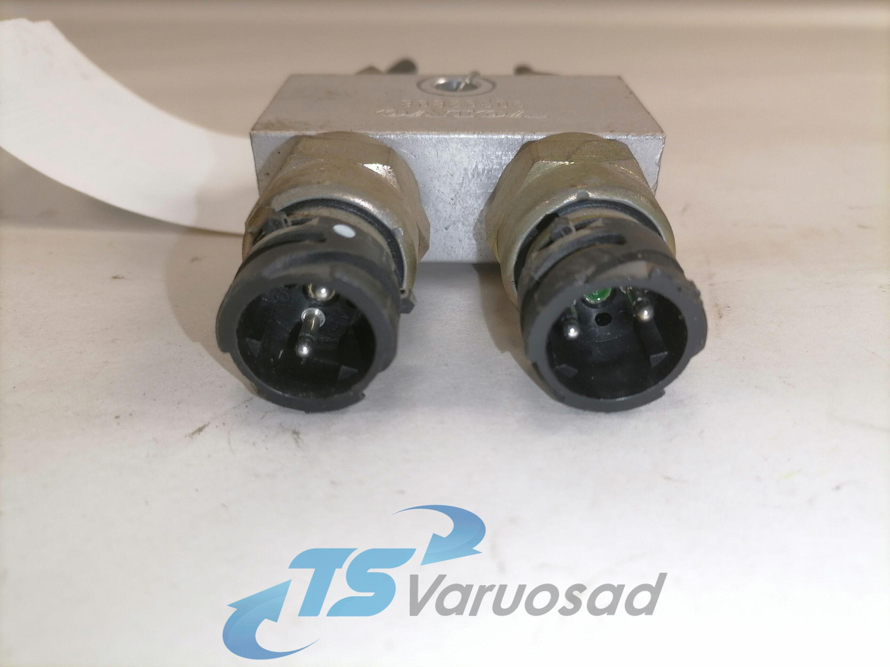 Volvo Sensor, air pressure 20424060 - Sensor por Camião: foto 3 Volvo Sensor, air pressure 20424060 - Sensor por Camião: foto 3