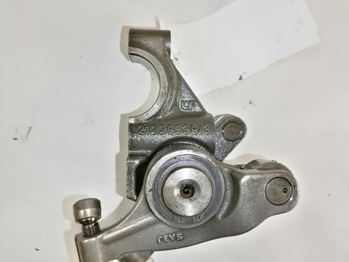 Volvo Set of rockers with shaft 21796360 - Peça universal por Camião: foto 4 Volvo Set of rockers with shaft 21796360 - Peça universal por Camião: foto 4