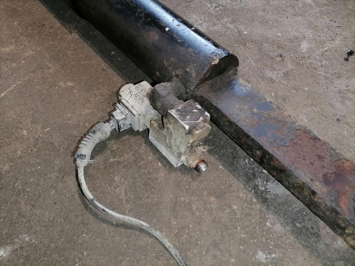 Volvo Tõstesilinder, ZEPRO ZeproBZ15149S - Peça universal por Camião: foto 3 Volvo Tõstesilinder, ZEPRO ZeproBZ15149S - Peça universal por Camião: foto 3