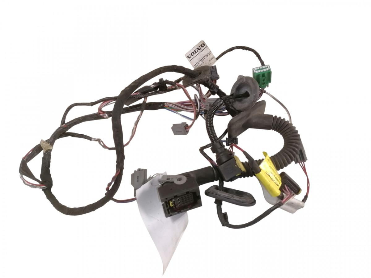 Volvo Ukse juhtmestik 22529475 - Porta e peças por Camião: foto 1 Volvo Ukse juhtmestik 22529475 - Porta e peças por Camião: foto 1