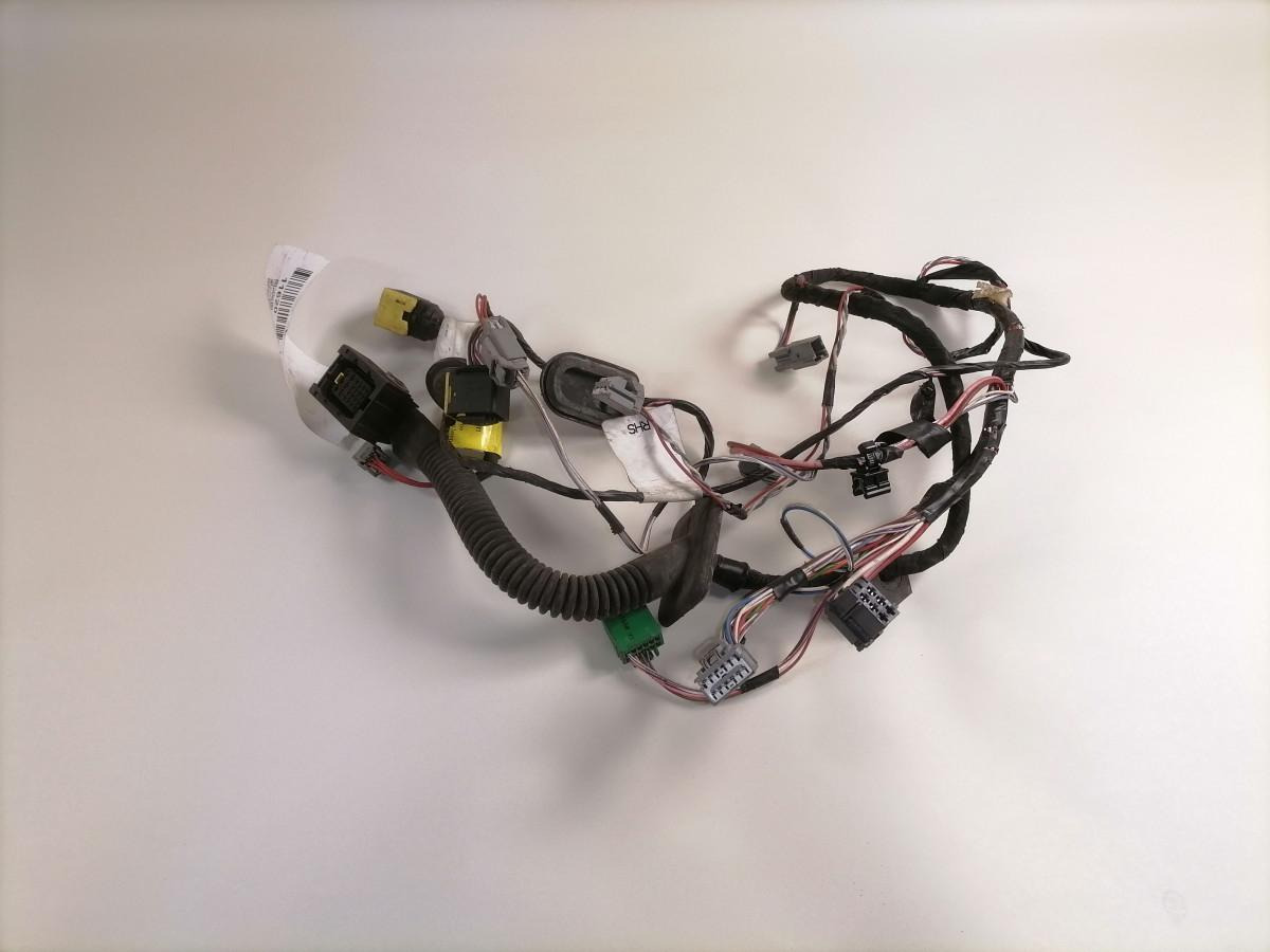 Volvo Ukse juhtmestik 22529475 - Porta e peças por Camião: foto 5 Volvo Ukse juhtmestik 22529475 - Porta e peças por Camião: foto 5