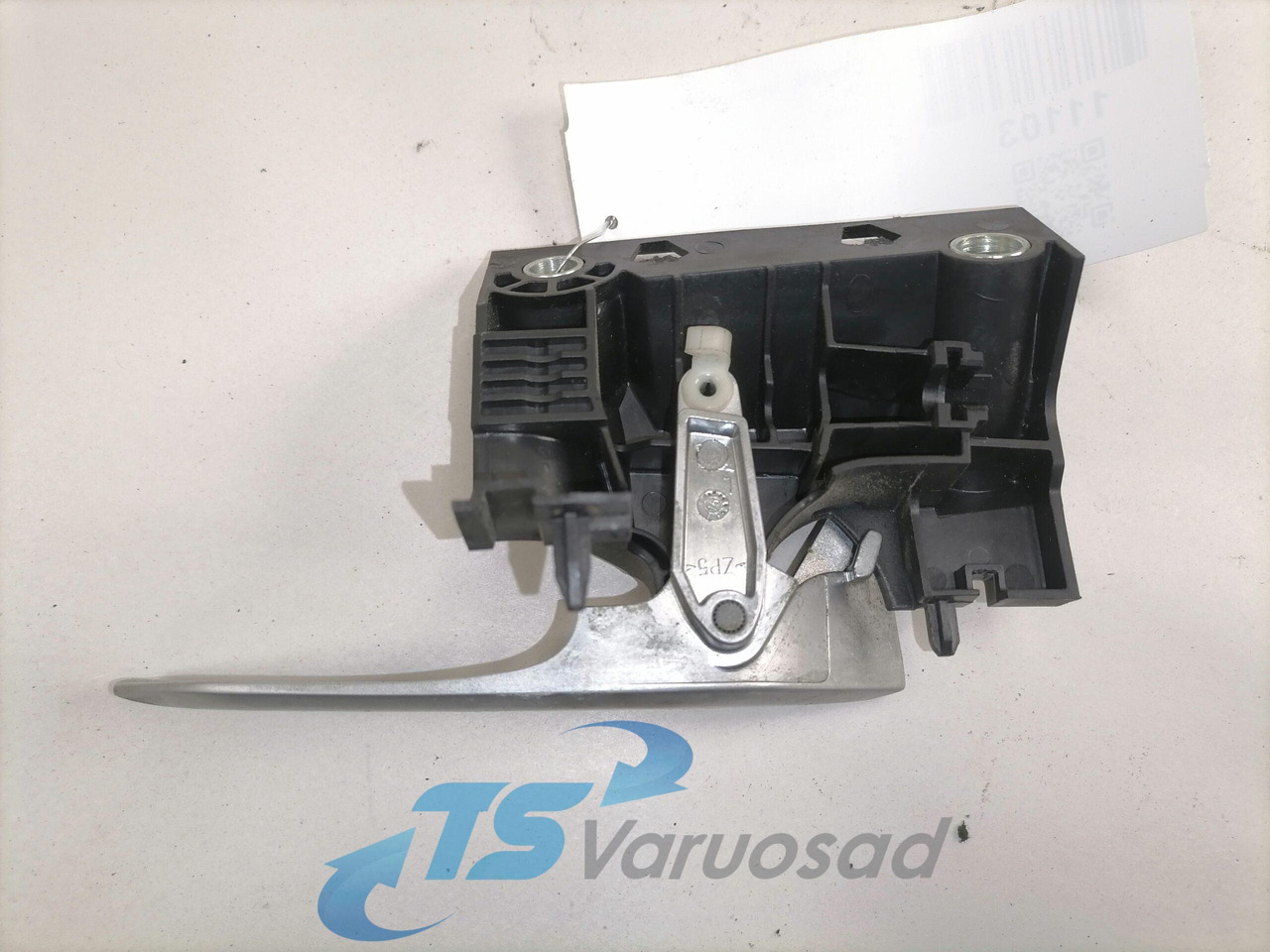 Volvo Ukselink, sisemine vasak 84012025 - Porta e peças por Camião: foto 2 Volvo Ukselink, sisemine vasak 84012025 - Porta e peças por Camião: foto 2