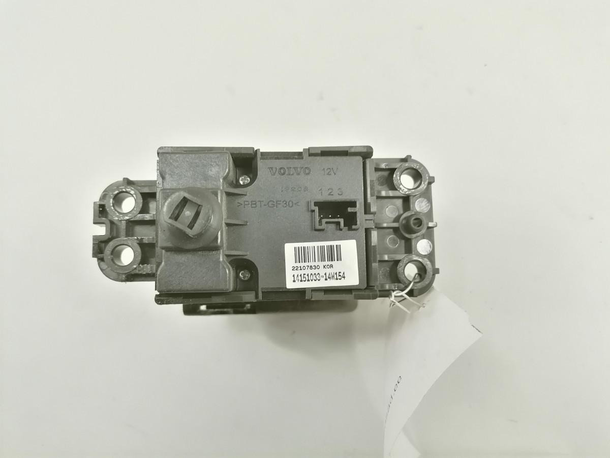Volvo Volvo switch, parking brake 22107830 - Cabine por Camião: foto 4 Volvo Volvo switch, parking brake 22107830 - Cabine por Camião: foto 4